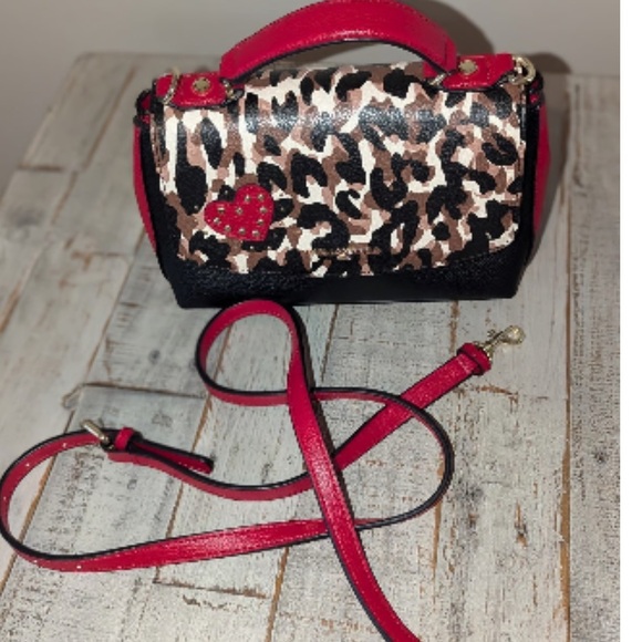 NWOT Karl Lagerfeld Top Handle bag w/ Crossbody strap and KL signature inside - Picture 10 of 12